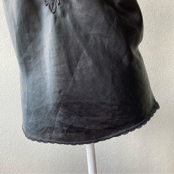 Vintage 80’s Teddy Embroidery Sequins Silky Top SZ L - Picture 7 of 10